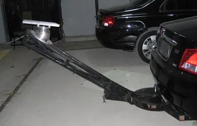 让你拍汽车广告，你拍擎天柱？